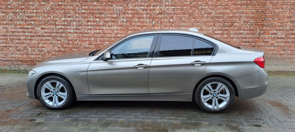 BMW 318i Sport edition 1500icc